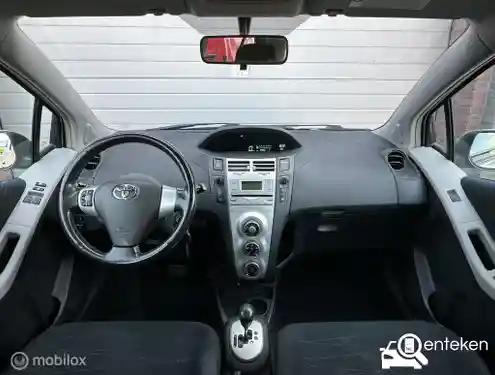 Toyota Yaris 1.3 2006