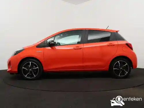 Toyota Yaris 1.5 Hybrid 2016