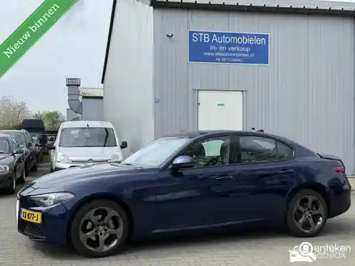 Alfa Romeo Giulia 2.2 Diesel Advanced Efficiency 2016