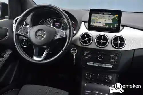 Mercedes-Benz B 180 2016