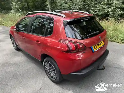 Peugeot 2008 1.2 PureTech 110 2016