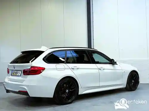 BMW 320i Touring 2017