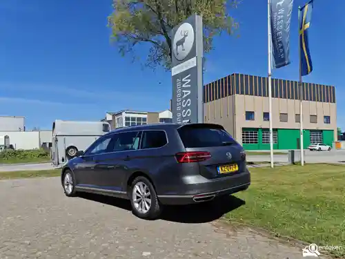 VW Passat Variant GTE 2016