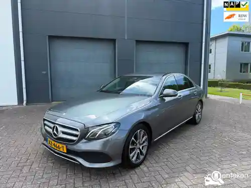 Mercedes-Benz E 350 e 2016