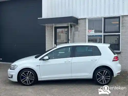 VW Golf GTE 2016