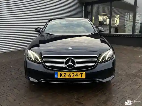 Mercedes-Benz E 350 e 2016