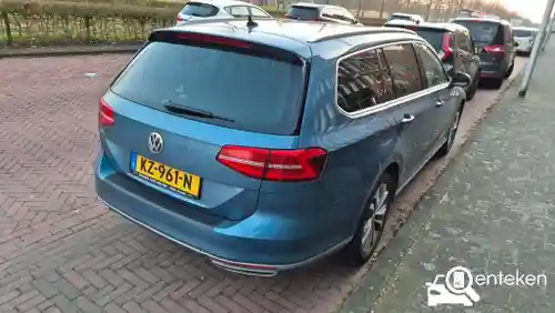 VW Passat Variant GTE 2016