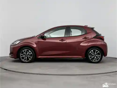 Toyota Yaris 1.5 Hybrid 116 2021