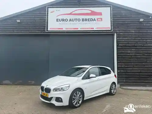 BMW 218i Active Tourer 2016