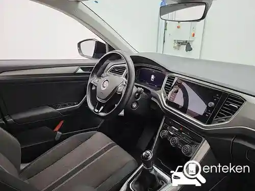 VW T-Roc 1.0 TSI OPF 2021