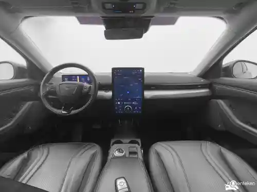 Ford Mustang Mach-E Standard Range 2021