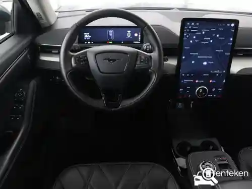 Ford Mustang Mach-E Extended Range 2021