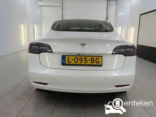 Tesla Model 3 Standard Range Plus 2021