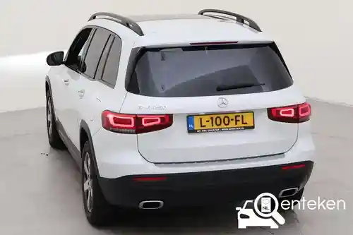 Mercedes-Benz GLB 250 2021