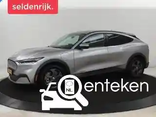 Ford Mustang Mach-E Standard Range 2021
