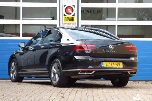 VW Passat 1.5 TSI OPF 2021