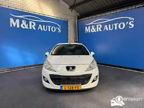 Peugeot 207 CC 120 VTi 2014