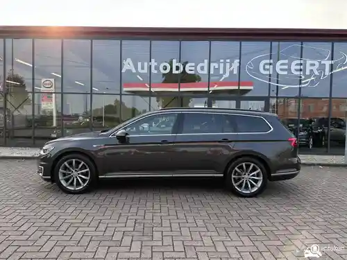 VW Passat Variant GTE 2018