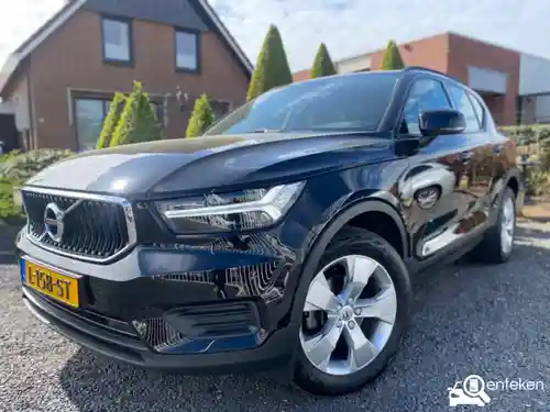 Volvo XC40 T2 2021