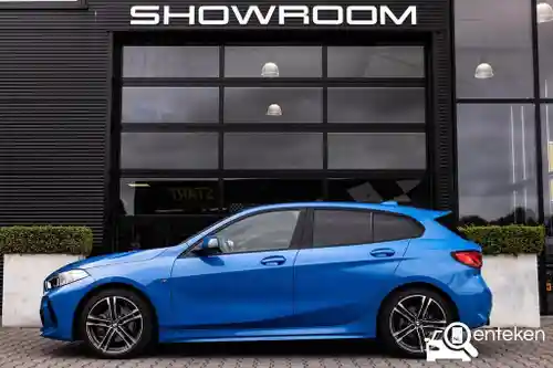 BMW 118i 2021