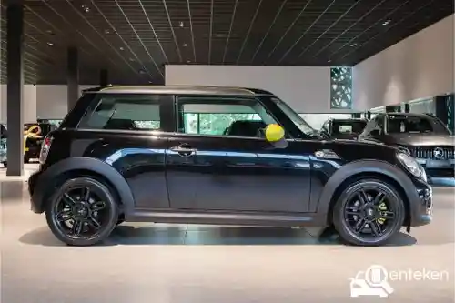 MINI  One 2013