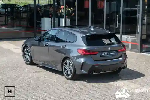 BMW 118i 2021