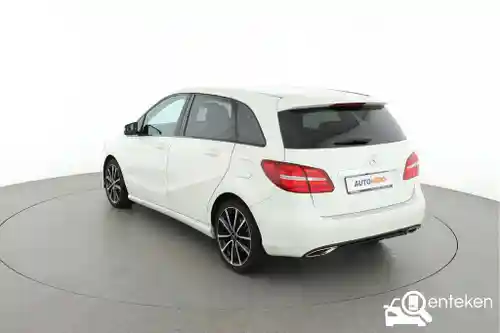 Mercedes-Benz B 180 2016