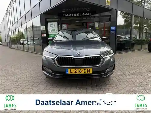 Skoda Octavia 1.5 TSI e-TEC 2021