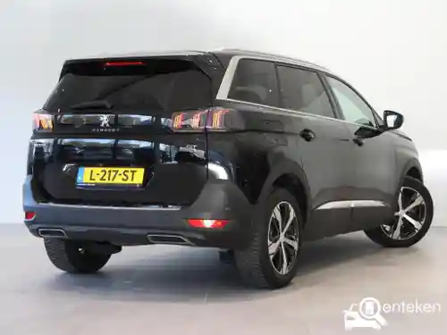 Peugeot 5008 1.2 PureTech 130 2021