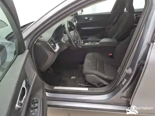 Volvo V60 B3 2021