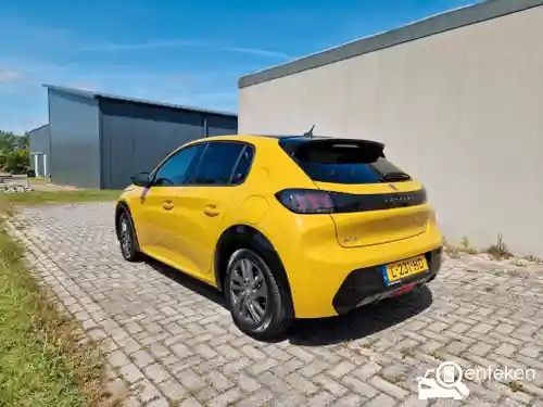 Peugeot 208 1.2 PureTech 100 2021