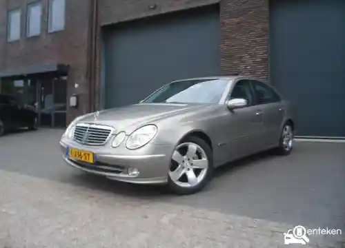 Mercedes-Benz E 500 2004