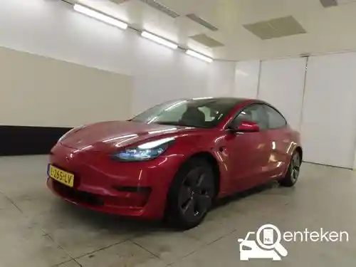 Tesla Model 3 Standard Range Plus 2021