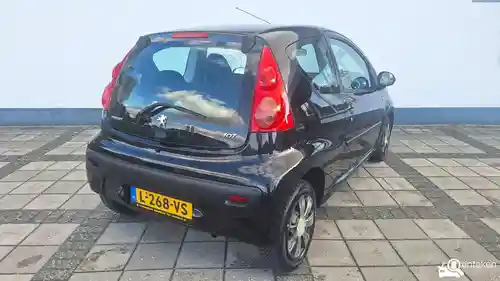 Peugeot 107 1.0 70 2012