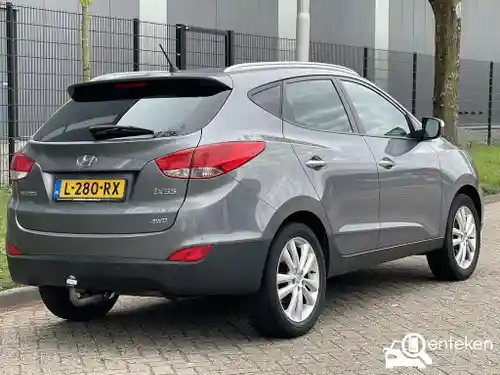 Hyundai ix35 1.6 blue 2013