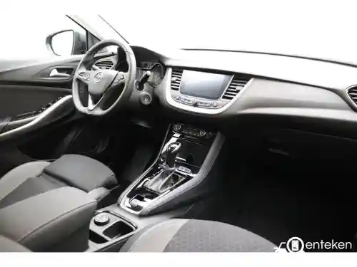Opel Grandland X 1.2 DI Turbo 2020