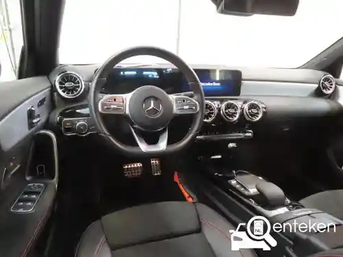 Mercedes-Benz A 250 e  2021