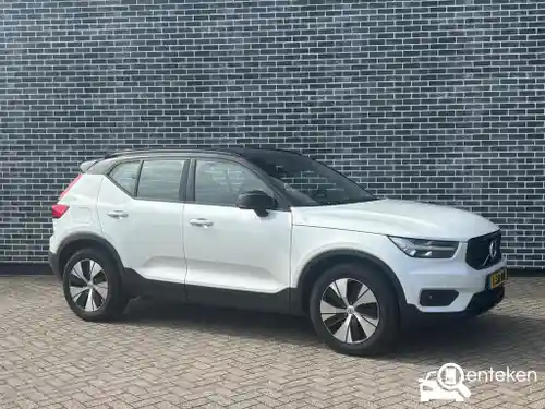 Volvo XC40 Recharge Plug-in Hybrid T4 2021