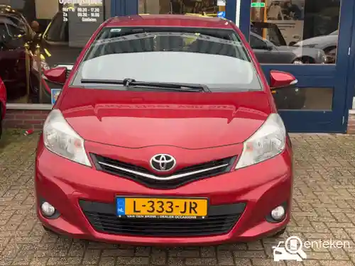 Toyota Yaris 1.0 2013