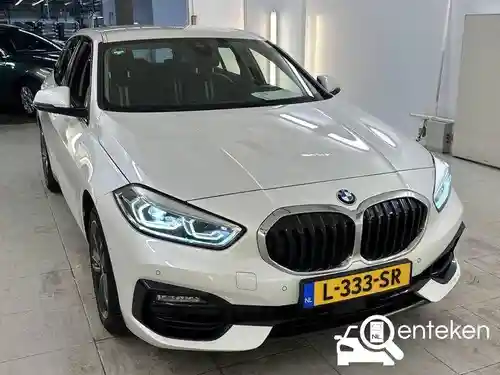BMW 118i 2021