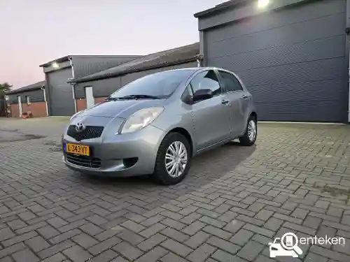 Toyota Yaris 1.0 2007