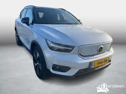 Volvo XC40 Recharge Pure Electric Twin 2021
