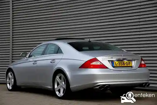 Mercedes-Benz CLS Coupé 500 2004