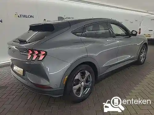 Ford Mustang Mach-E Standard Range 2021