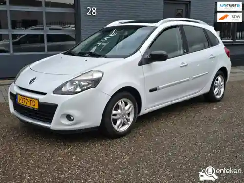 Renault Clio Grandtour TCe 100 2011