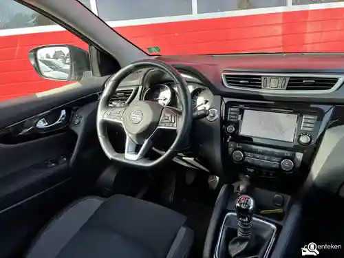 Nissan Qashqai 1.3 DIG-T 2021
