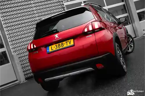 Peugeot 2008 1.2 PureTech 110 2017