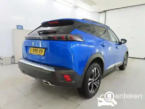Peugeot 2008 1.2 PureTech 130 2021