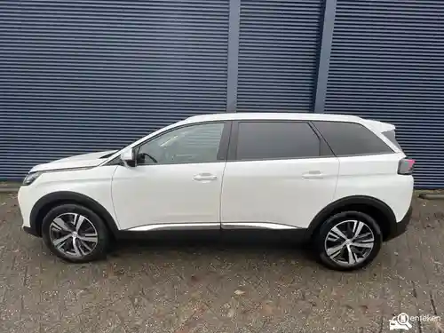 Peugeot 5008 1.2 PureTech 130 2021
