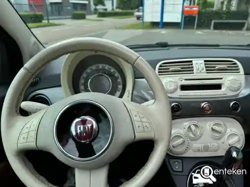 Fiat 500C 0.9 8V TwinAir p 2011